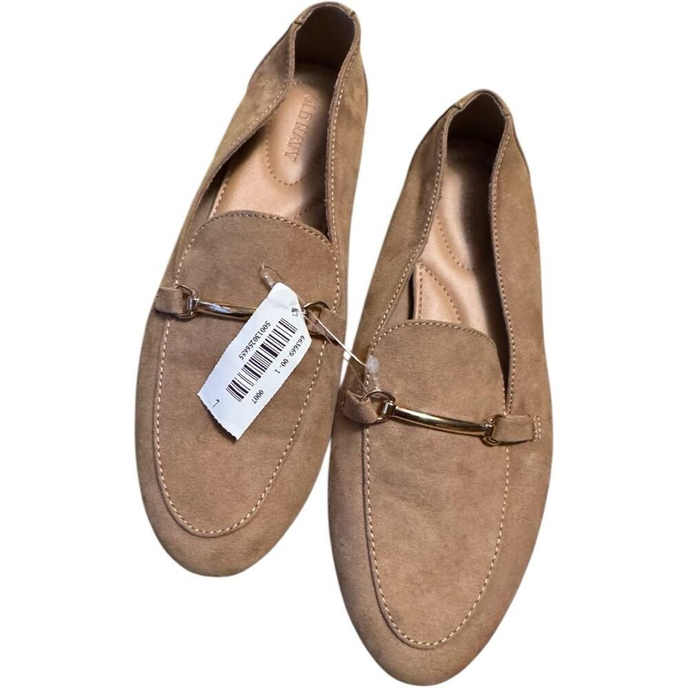 Old Navy Women's Low Heel Taupe Suede Soft Loafers with Gold Accent Sz 7 NWT